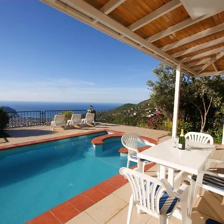 Villa Rent A Luxury Villa In Alanya, Close To The Beach, Alanya Villa 1000 *